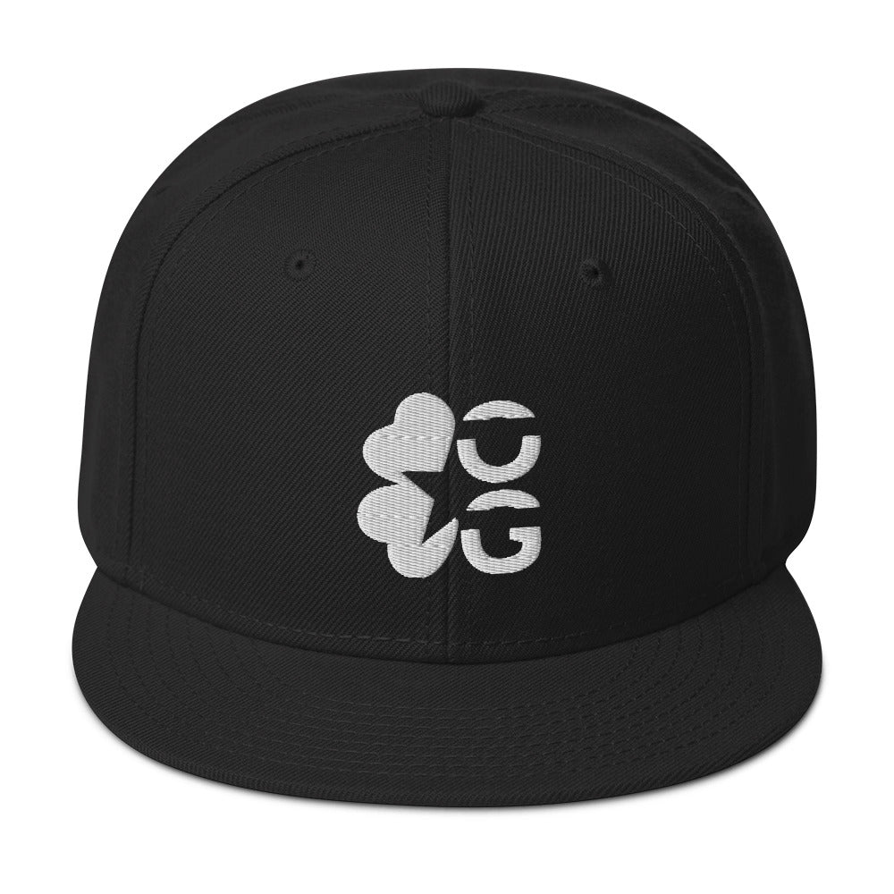 OGRADA Clover Snapback Hat